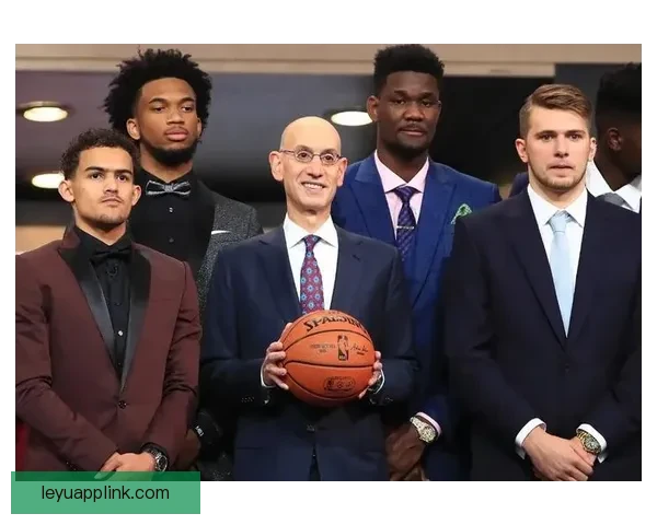 追梦力挺东契奇联手詹姆斯湖人阵容豪华冲击冠军胜算始终在线